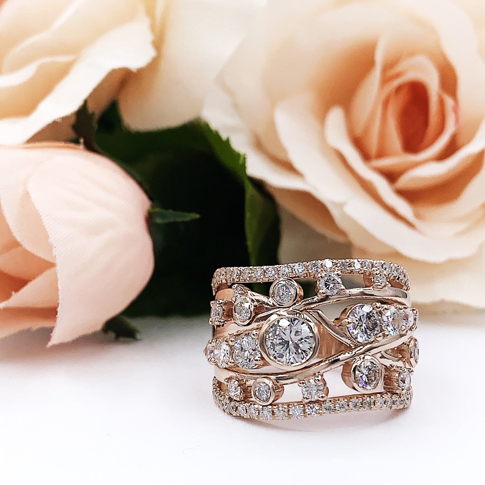 Rose twists ring