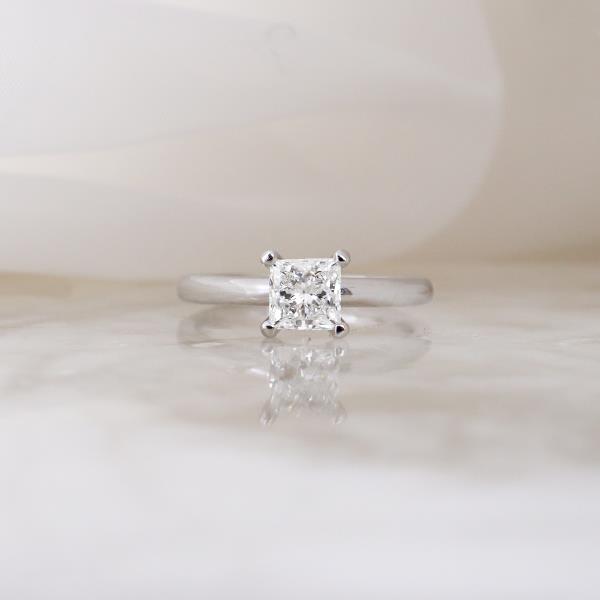 Diamond Solitaire Princess Engagement Ring (35043)