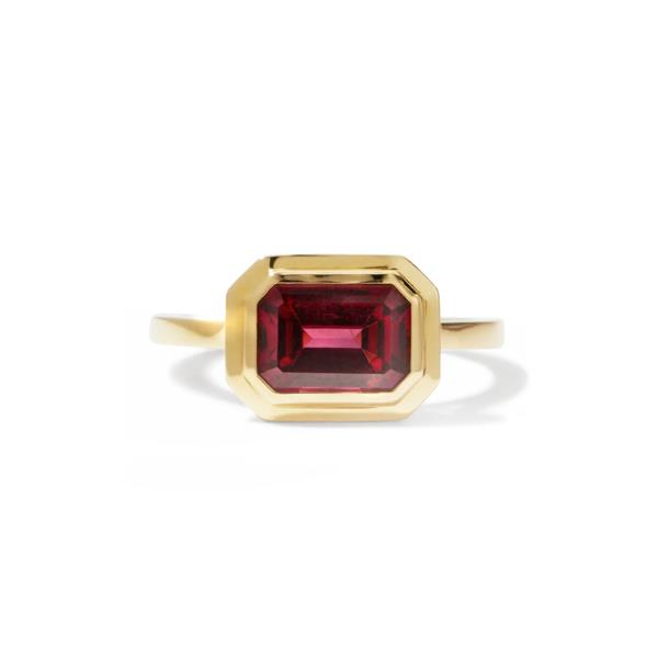 Genuine Garnet Ring (37540)