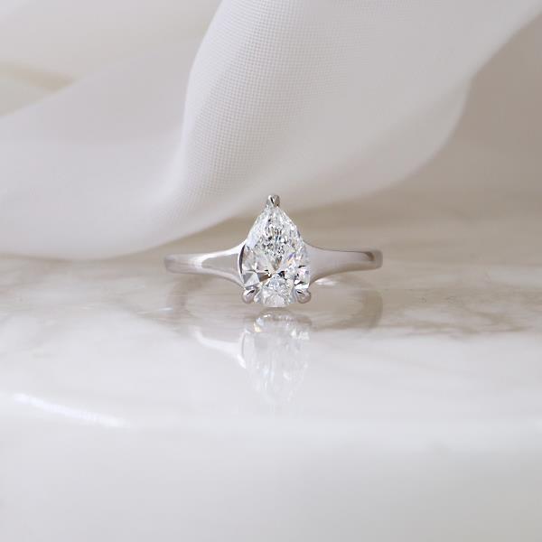 Diamond Pear Cut Solitaire Engagement Ring LG 1.06ct (37855)